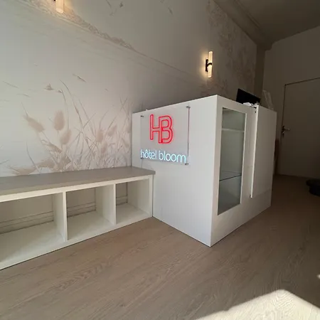 Bloom 2*